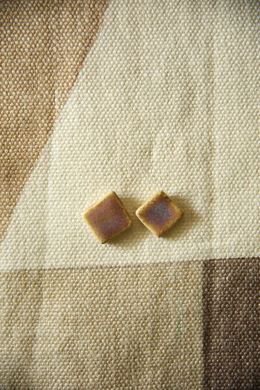 Ceramic Diamond Stud