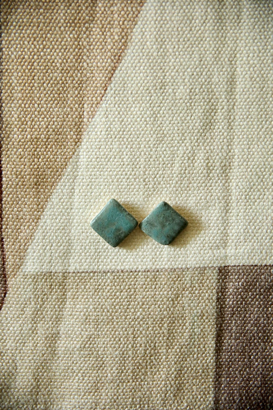 Ceramic Diamond Stud